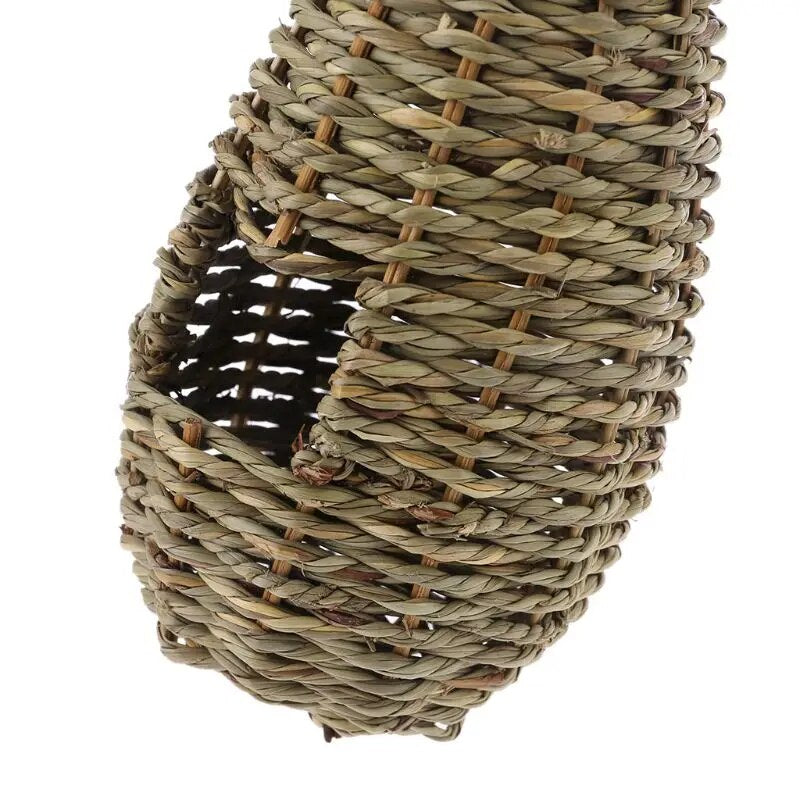 Serenity Perch: Hanging Pastoral-Style Birdhouse - Nature's Fiber Finch Retreat!