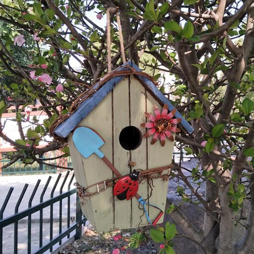 Charming Rural Wooden Bird House: 6 Styles for Your Outdoor Garden